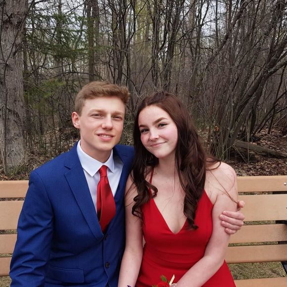 Meet your Posher, Samantha - Picture 1 of 1